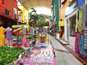 Mercado 28 Cancun Shopping